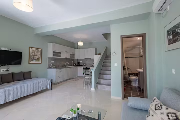 Kitchen and dining area